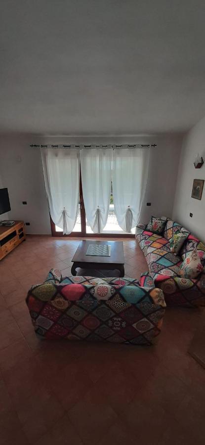 Artistika Golden Apartment Капитана Екстериор снимка