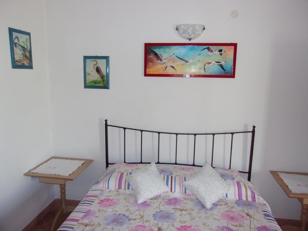 Artistika Golden Apartment Капитана Екстериор снимка