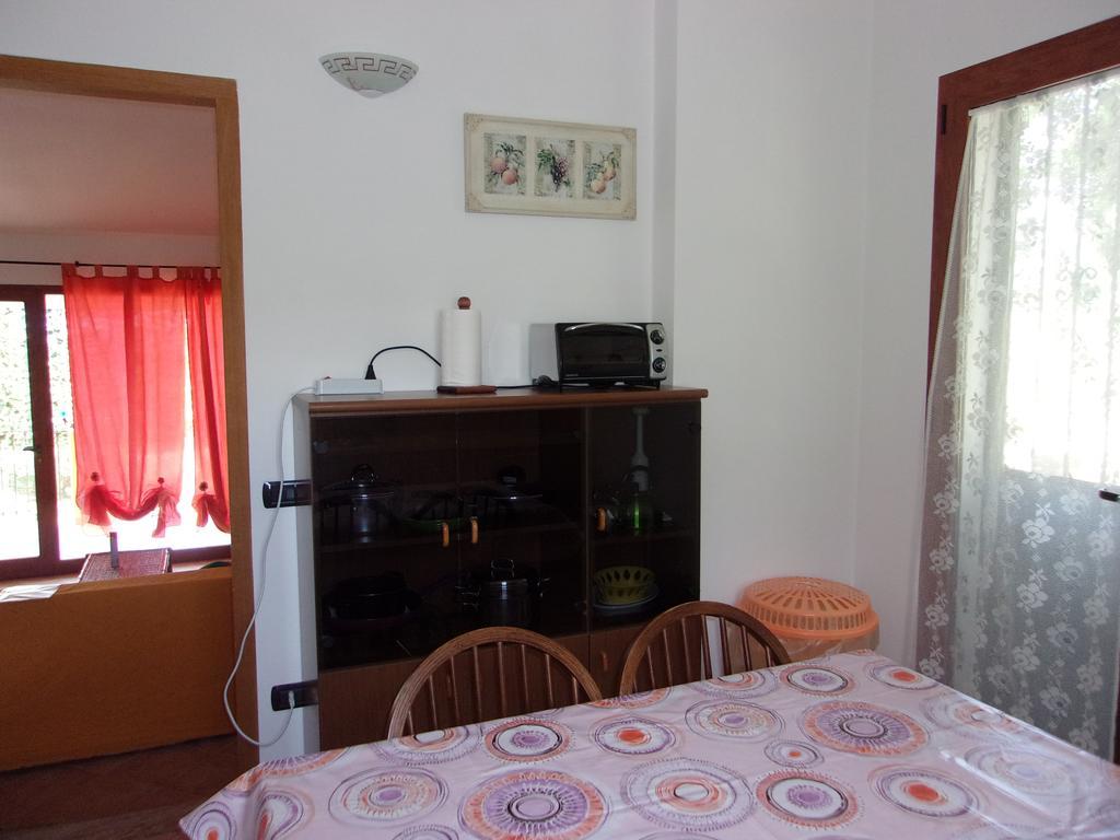 Artistika Golden Apartment Капитана Екстериор снимка